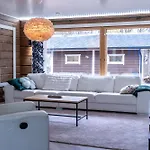 Captains Riverside - Jacuzzi - Bbq Hut - Rovaniemi