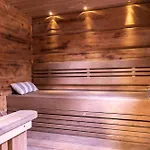 Captains Riverside - Jacuzzi - Bbq Hut - Rovaniemi