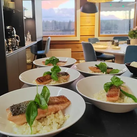 Villa Captains Riverside - Jacuzzi - Bbq Hut - Rovaniemi