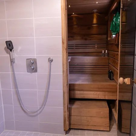 Captains Riverside - Jacuzzi - Bbq Hut - Villa